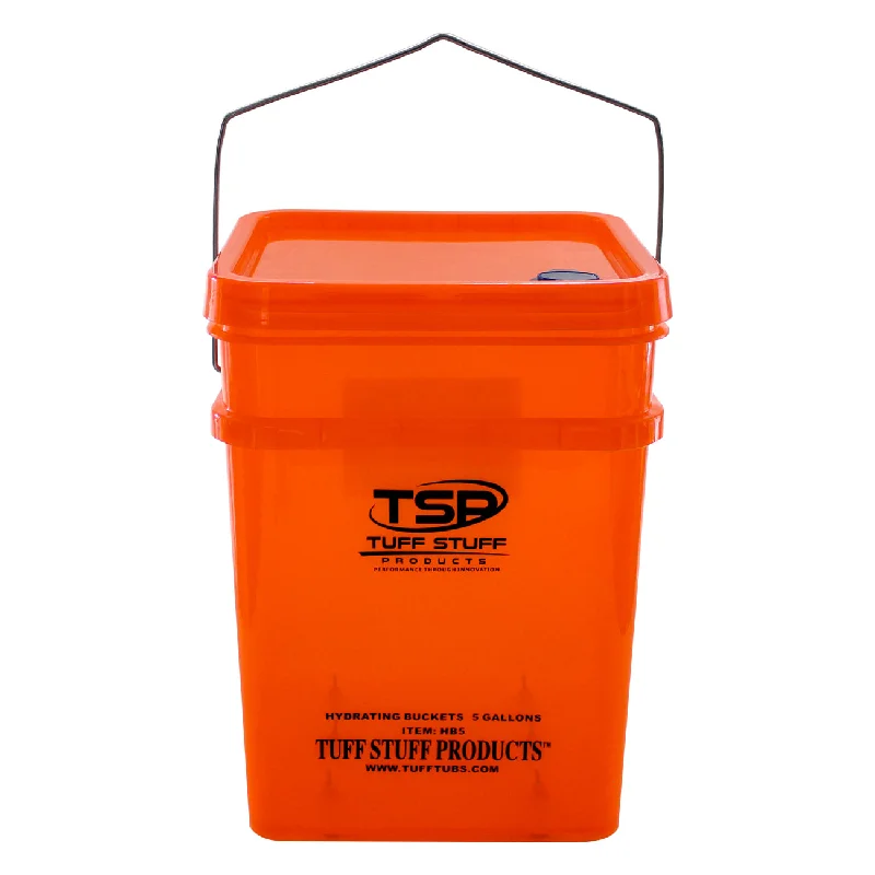 Tuff Stuff poultry hydrating bucket - 5gal w/ 6 mini nipples